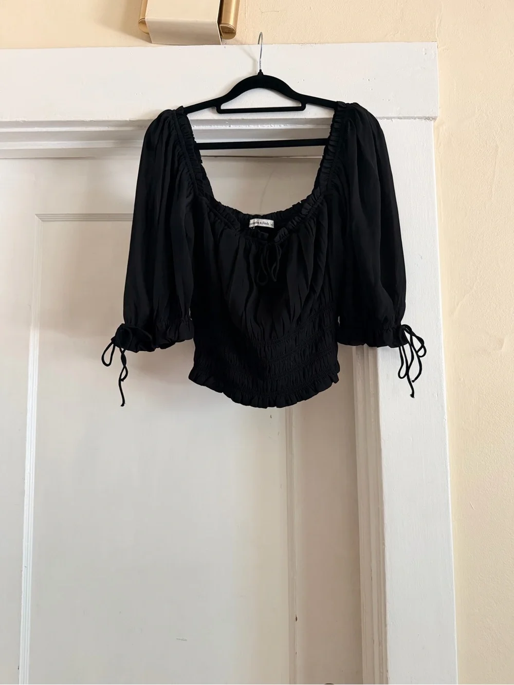 Abercrombie & Fitch Black Smocked Cropped Peasant Blouse